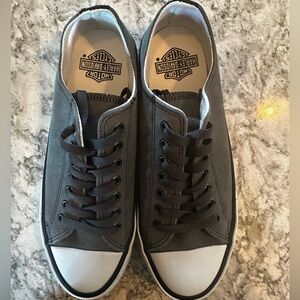 Harley-Davidson Gray Chucks